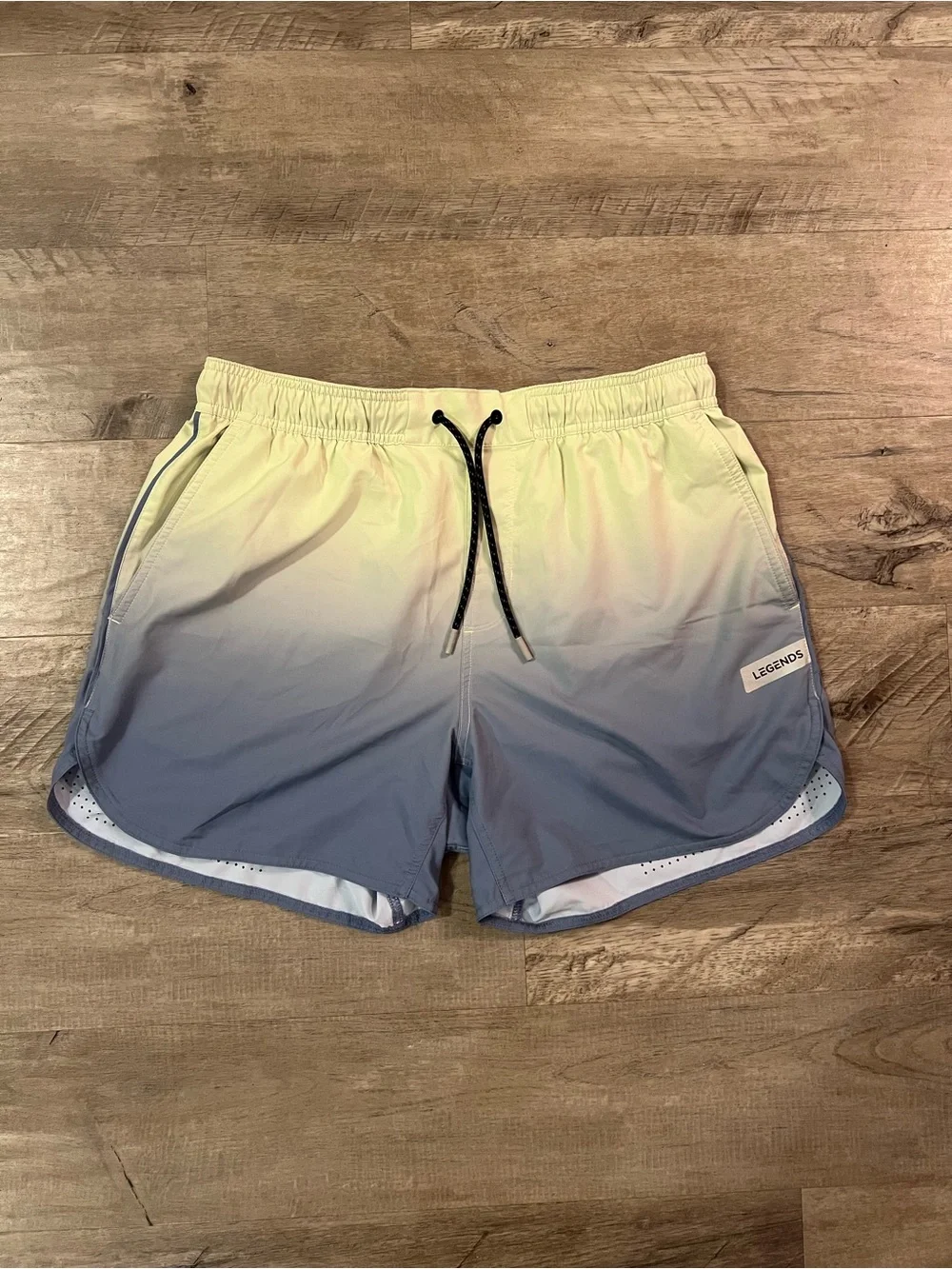 Legends Shorts Mens L Yellow Blue Ombre Lined Athletic Running Swim Trunks
